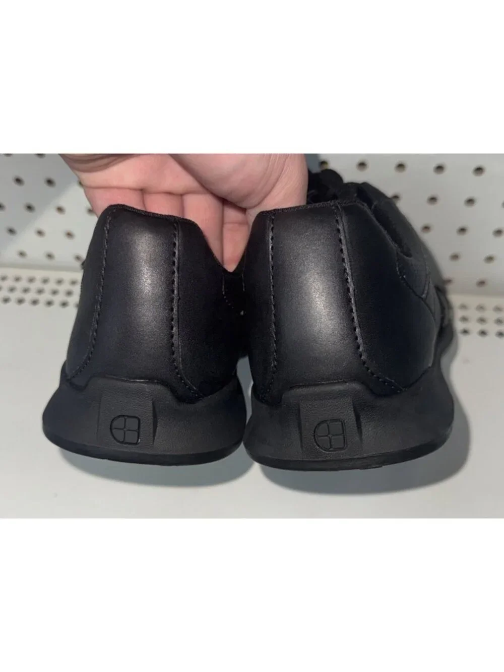 Shoes For Crews Freestyle II Mens Leather Slip Resistant Work Shoes Size 9.5